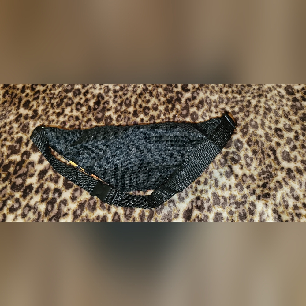 PRIDE Rainbow Fanny Pack Bundle NEW - Picture 12 of 13
